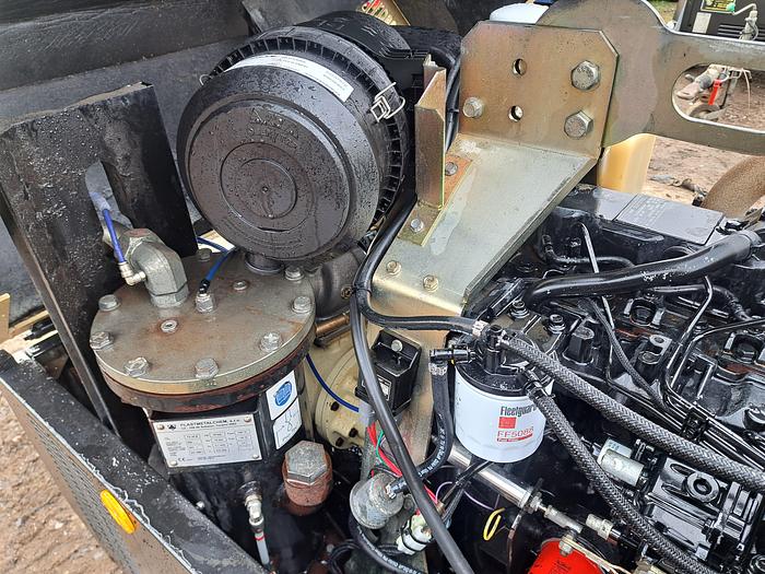 Used Doosan 7/41 compressor