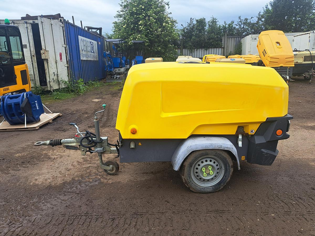 Used Atlas copco xas68