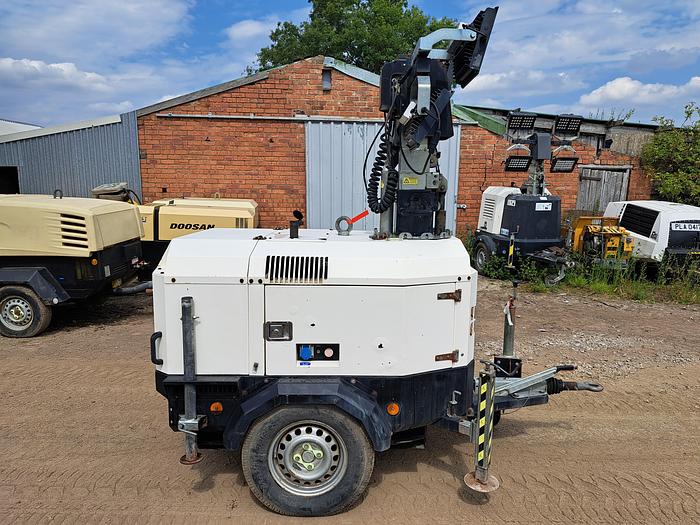 Used Towerlight VB9 Lighting tower