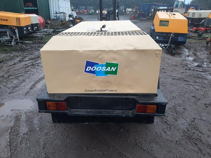 Used DOOSAN 7/41E DIESEL PORTABLE AIR COMPRESSOR GENERATOR