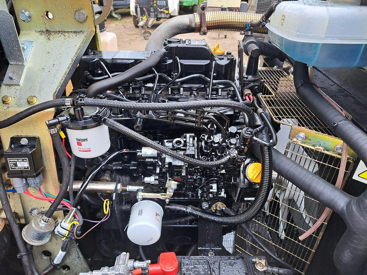 Used Doosan 741+ 102 hours only