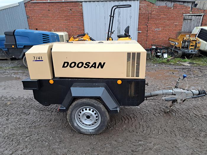 Used Doosan 7/41 compressor
