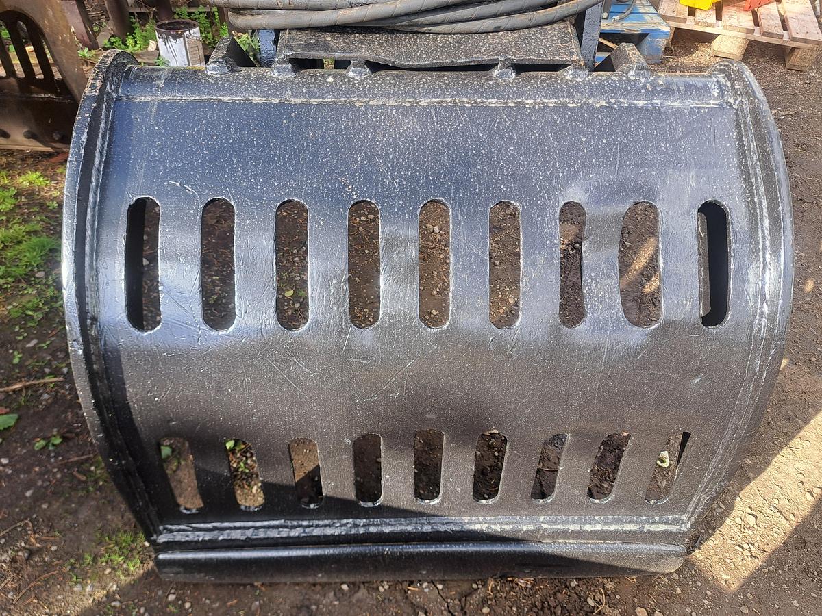 Used Selector grab