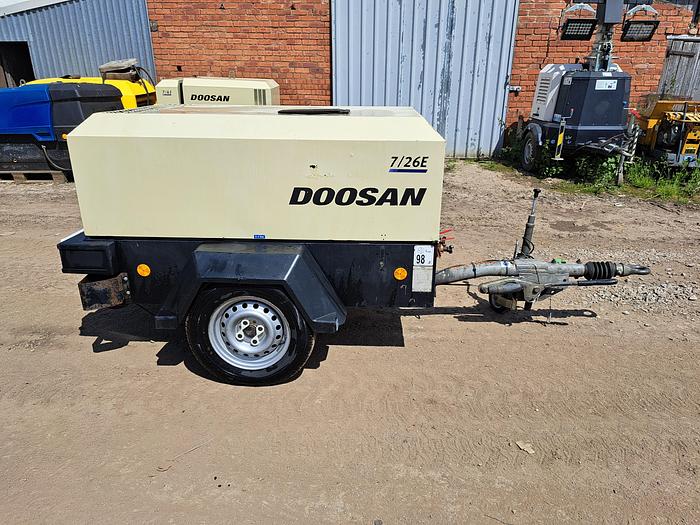 Used Doosan 7/26E Compressor Generator