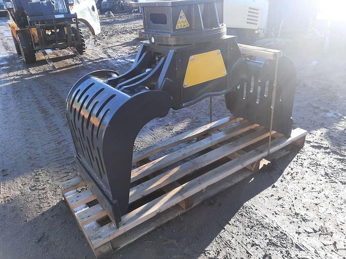 Mustang Selector Grab Suit 10 to 16 Tonne Machine