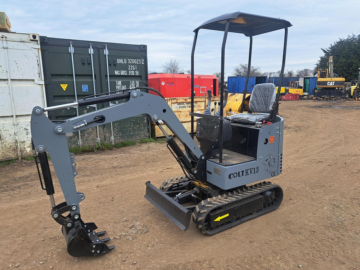 Used Colt mini digger 