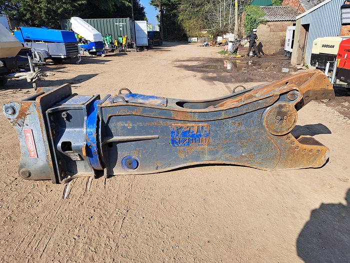Used Vtn CI2000 shear