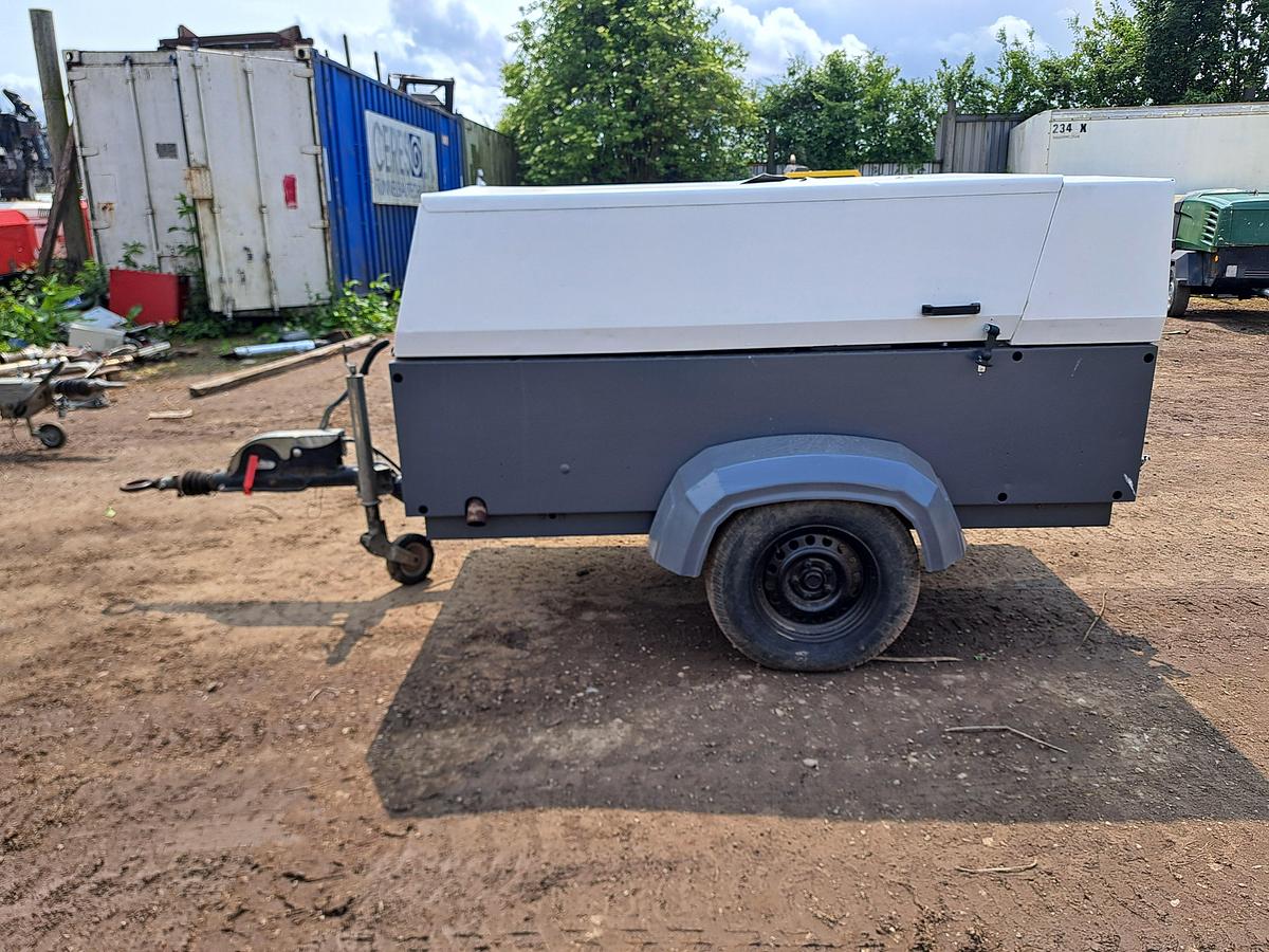 Used Atlas copco xas137