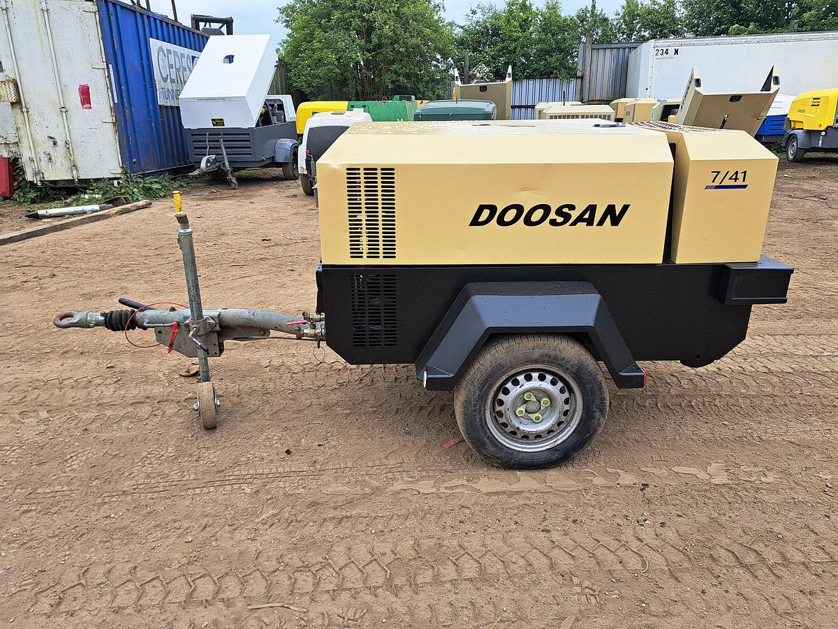Used Doosan 741