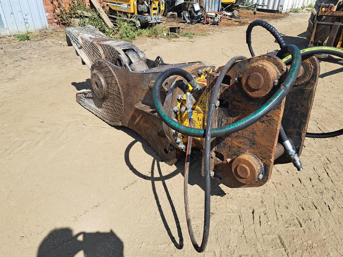 Used Indeco IRP750 Pulveriser