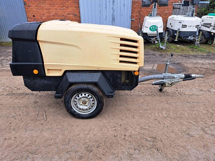 Used DOOSAN INGERSOLL RAND 7/41+ DIESEL PORTABLE AIR COMPRESSOR Low Hours