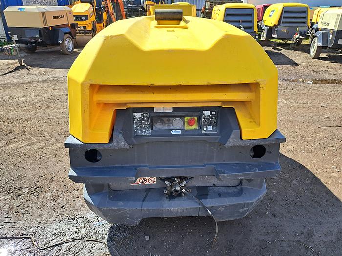 Used Atlas copco xas68 compressor