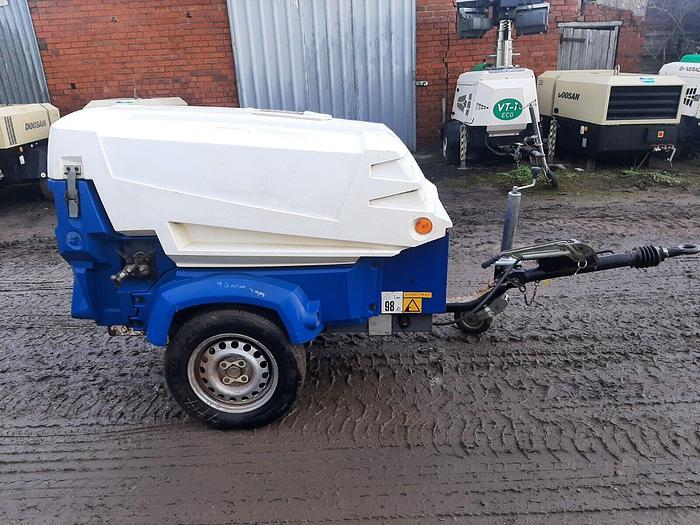 Used Atlas Copco Xas37 Compressor Kubota Engine 80cfm