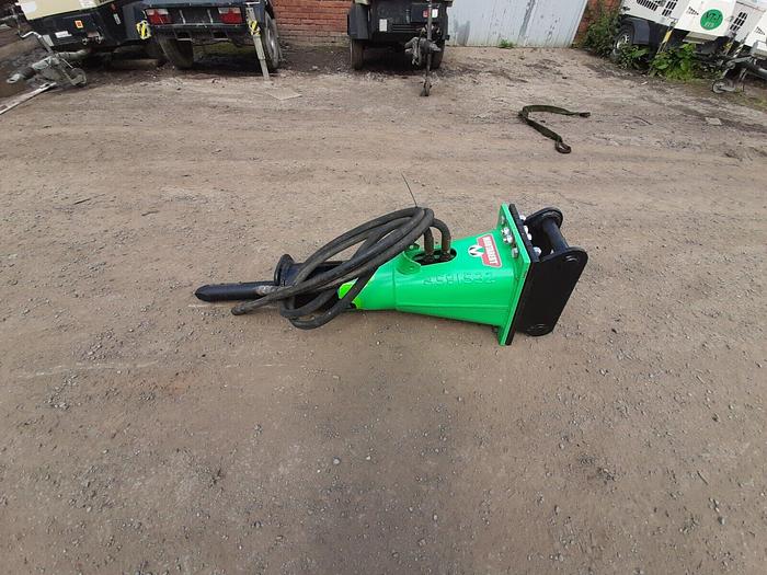 Used Montabert Sc28 Hydraulic breaker Pecker