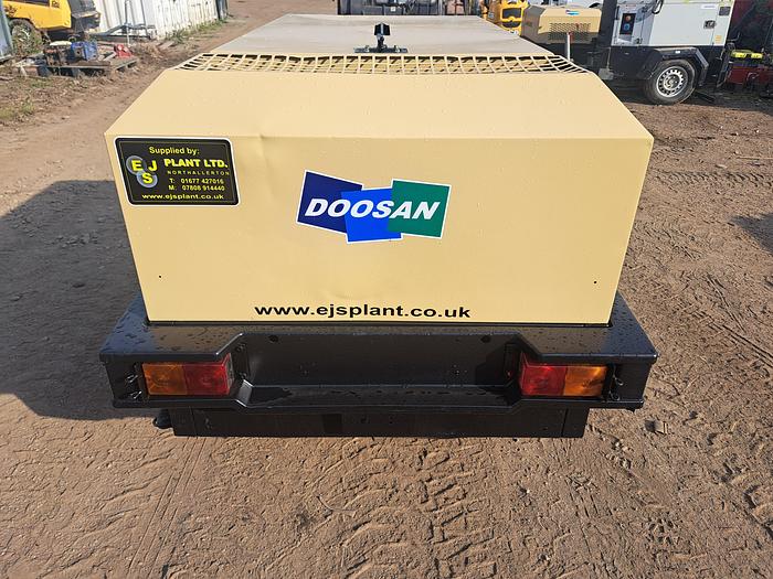 Used Doosan 7/41 compressor generator