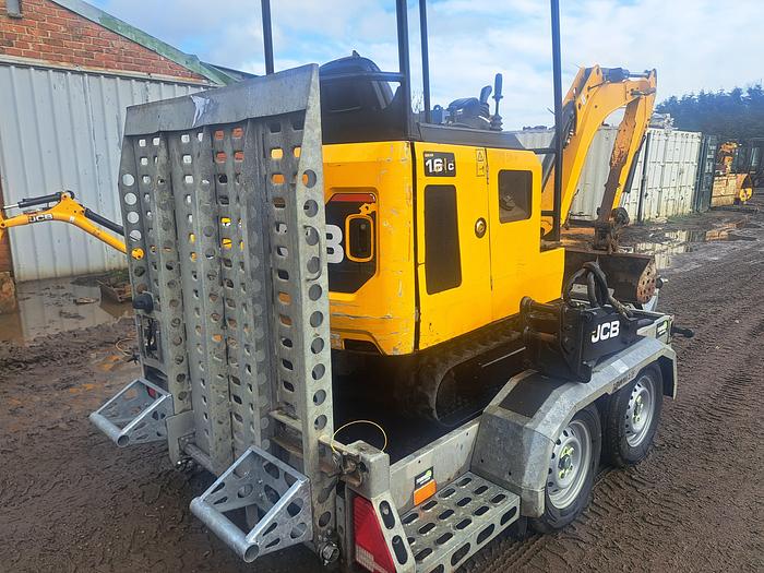 Used Jcb 16c-1 Mini Digger Trailer and breaker