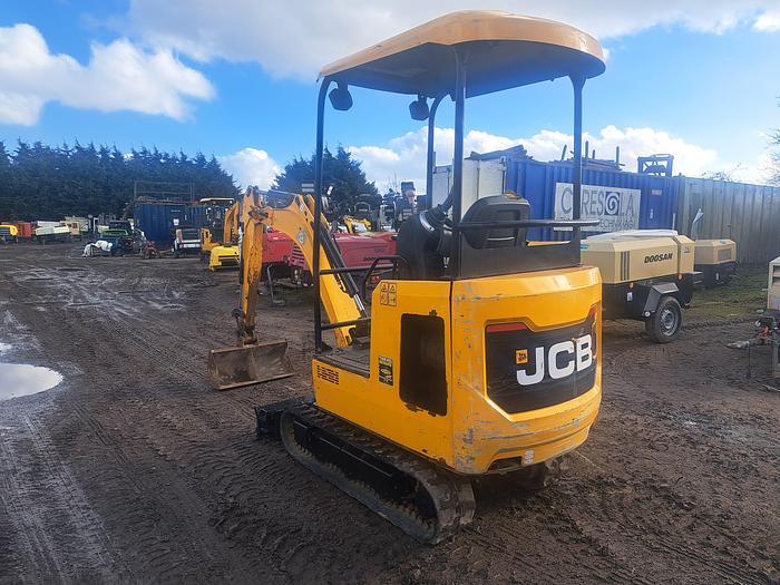 Used Jcb 16c-1 Mini Digger Trailer and breaker