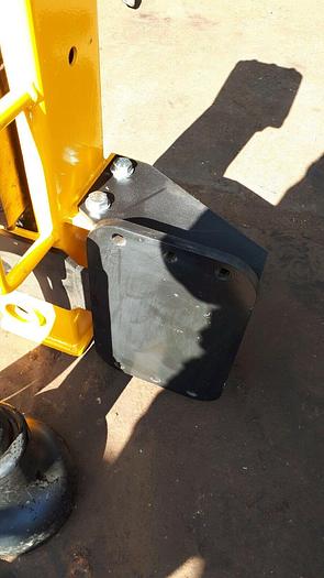 Used Arrowhead Post Driver breaker pecker hydraulic breaker post driver
