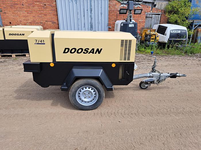 Used Doosan 7/41 compressor generator