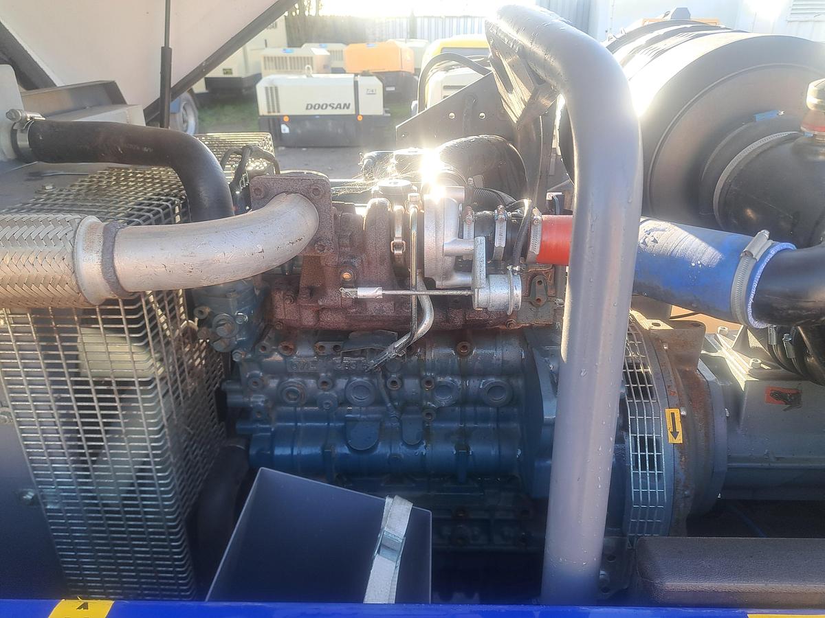 Used Atlas copco xas137