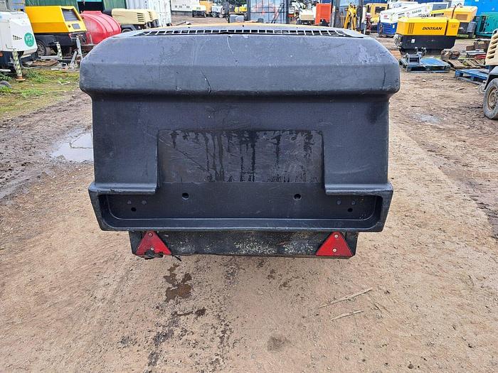 Used DOOSAN INGERSOLL RAND 7/41+ DIESEL PORTABLE AIR COMPRESSOR Low Hours