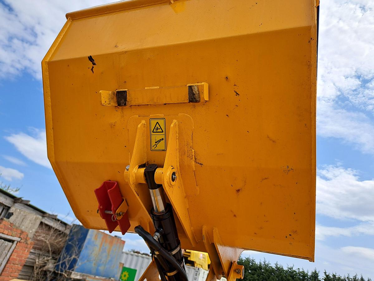 Used Jcb 1T-2 Dumper High Tip
