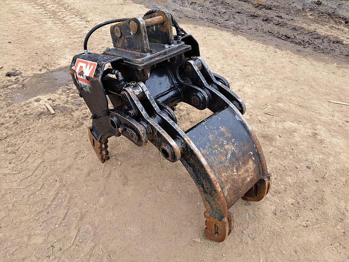 Used 5 tyne hydraulic grab