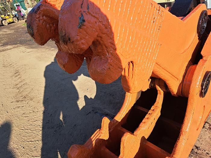 Used Hydraulic pulveriser