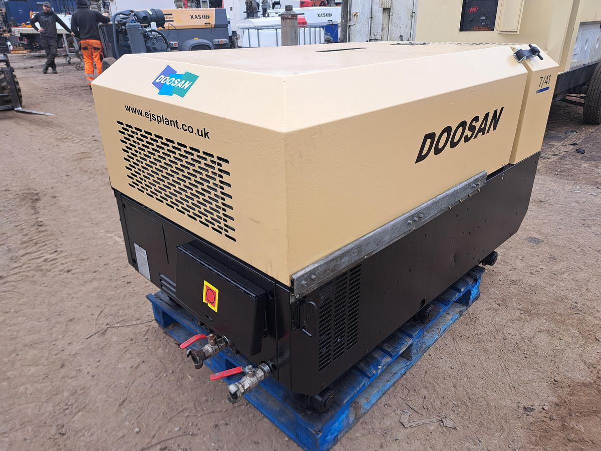 Used Doosan 7/41 compressor