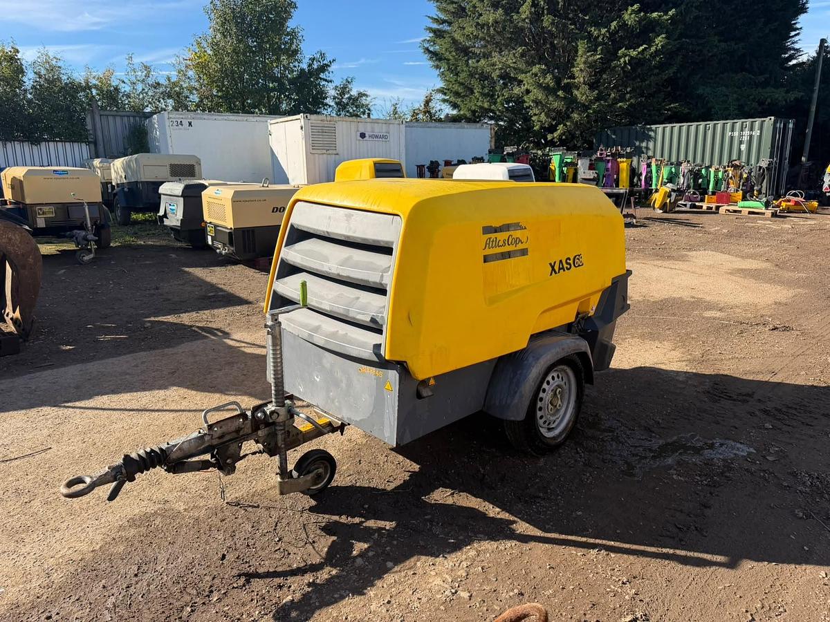 Used Atlas copco xas68