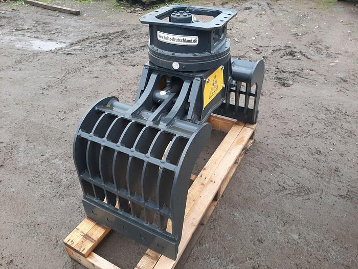 Selector Grab Suit 4 to 8 Tonne Machine Demo Spec