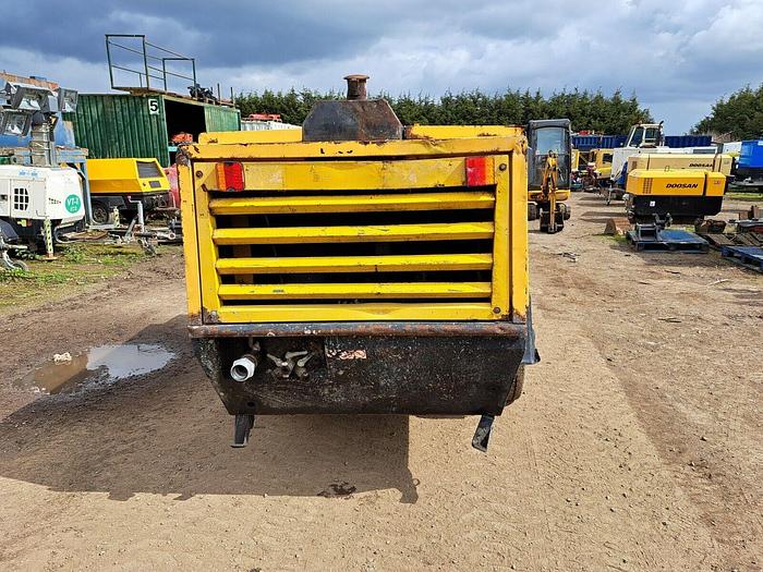 Used Atlas Copco Xats116 Diesel Compressor 250cfm