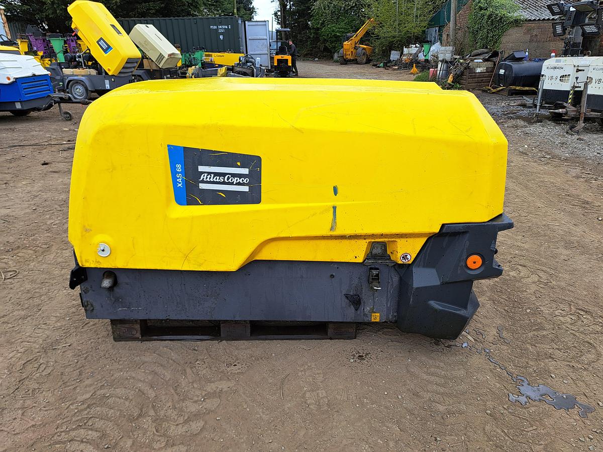 Used Atlas copco xas68