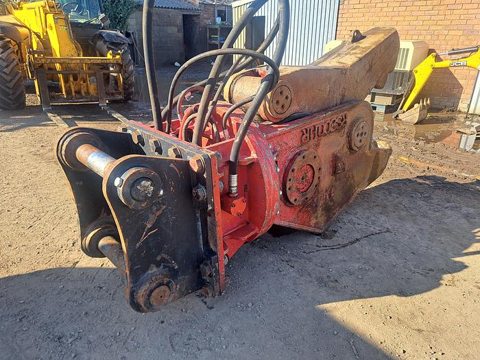 Used Okada Pulveriser