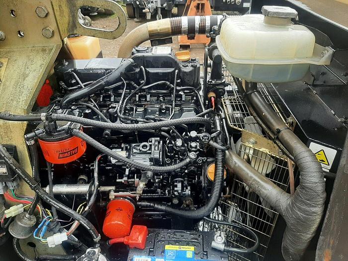 Used DOOSAN 7/41E DIESEL PORTABLE AIR COMPRESSOR GENERATOR