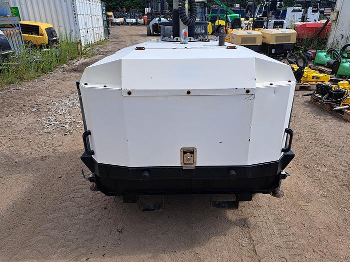 Used Towerlight VB9 Lighting tower