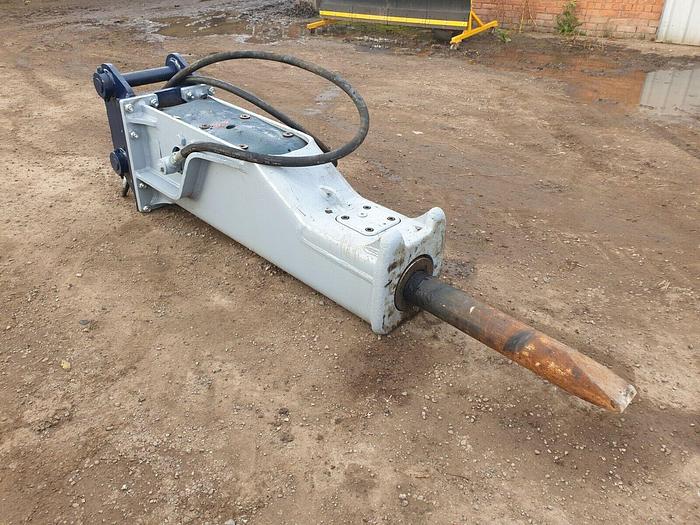 Used Furukawa F19 Hydraulic Breaker Pecker Excavator Digger