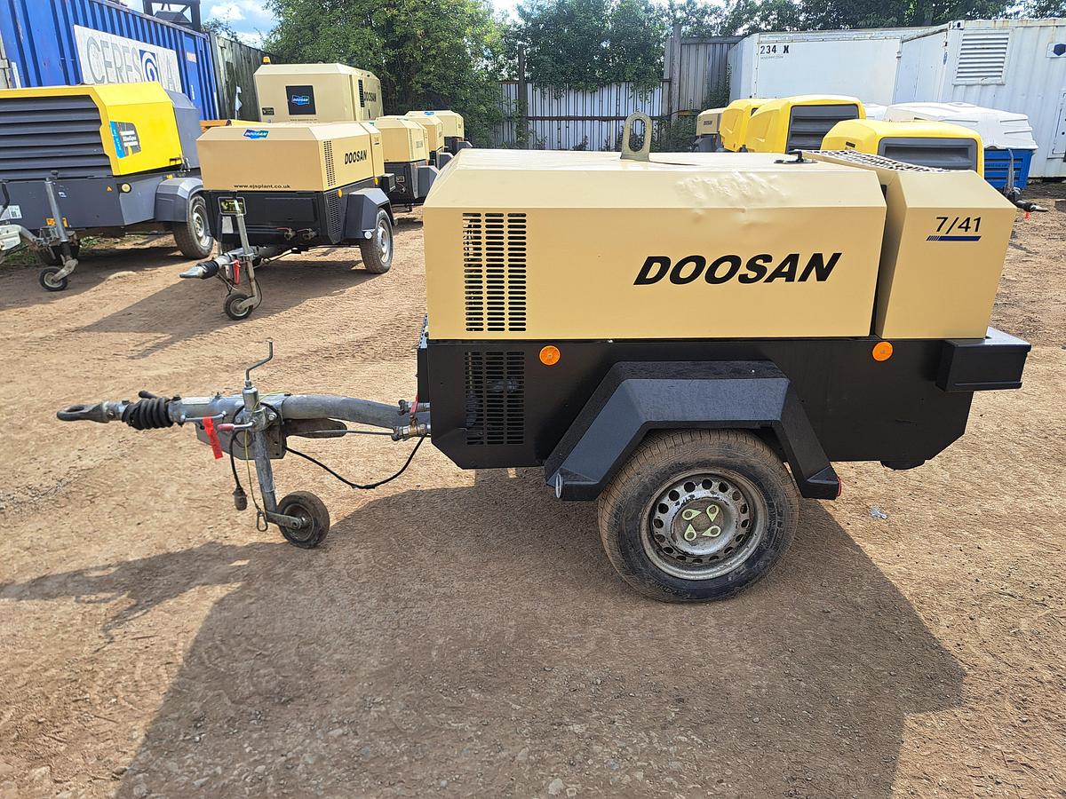 Used Doosan 741,140cfm