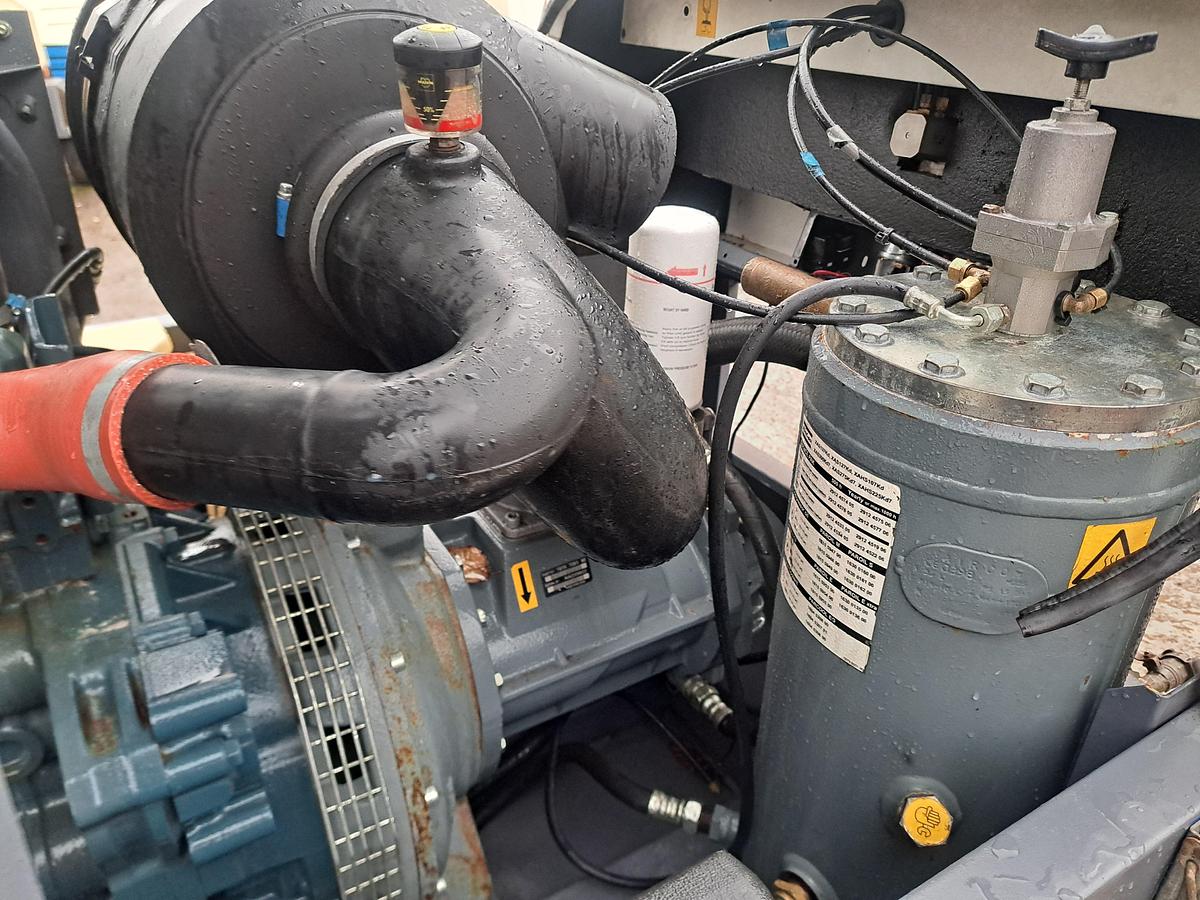 Used Atlas copco xas137 