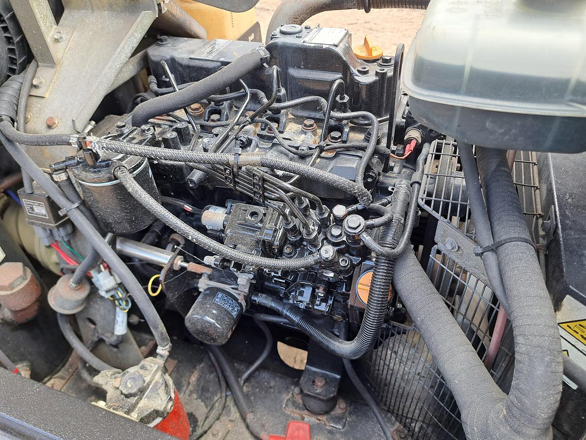 Used Doosan 7/41 compressor generator 