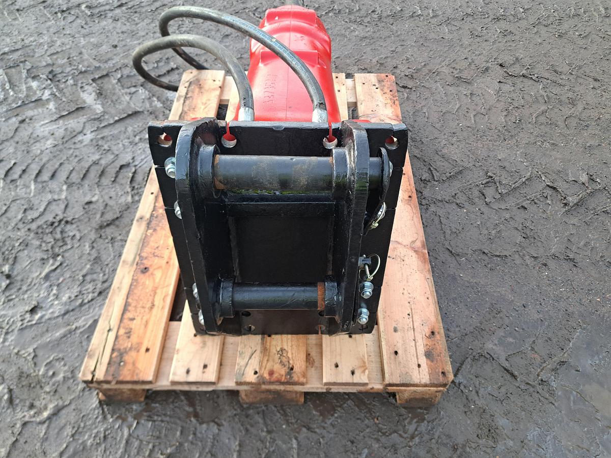 Refurbished Rammer 777