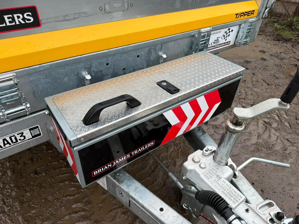 Used Brian James Tipping trailer