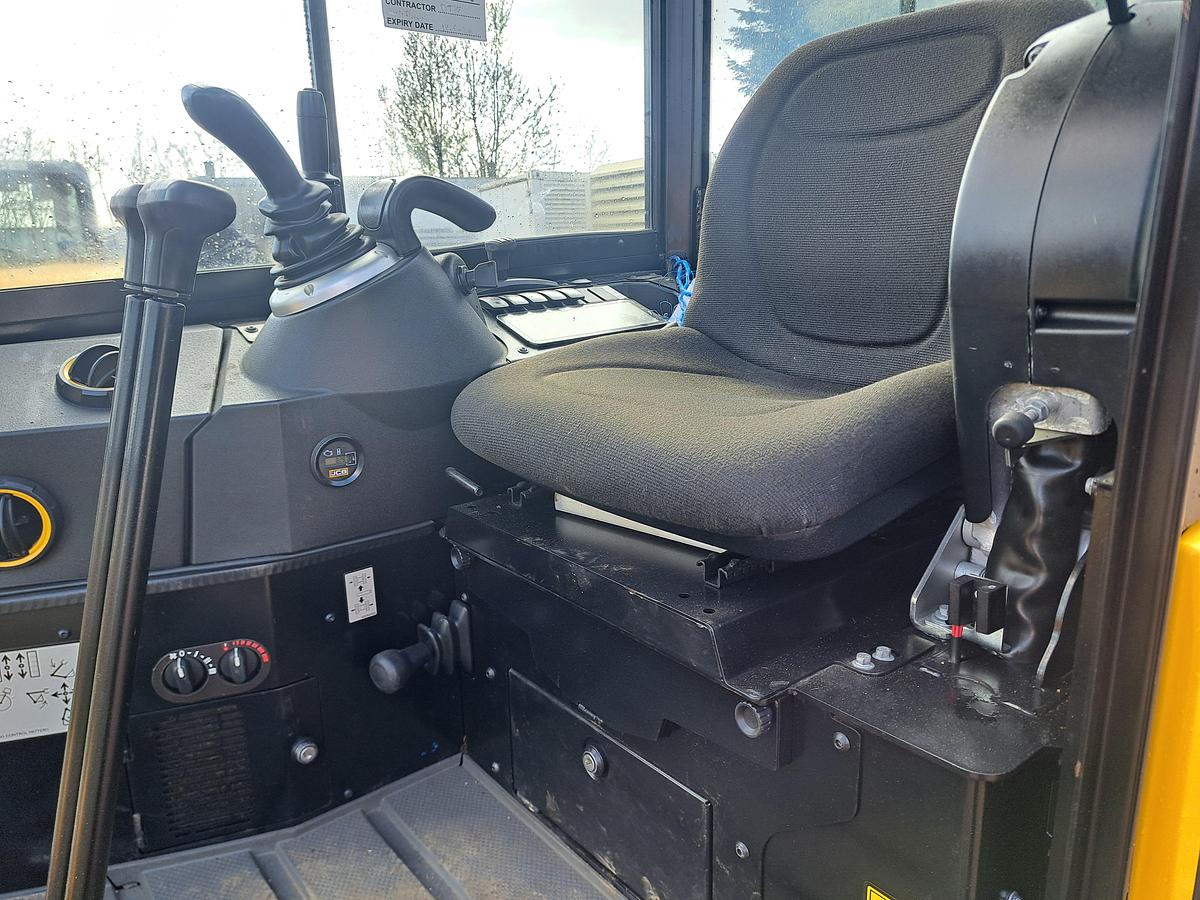 Used Jcb 16c-1 Mini Digger 