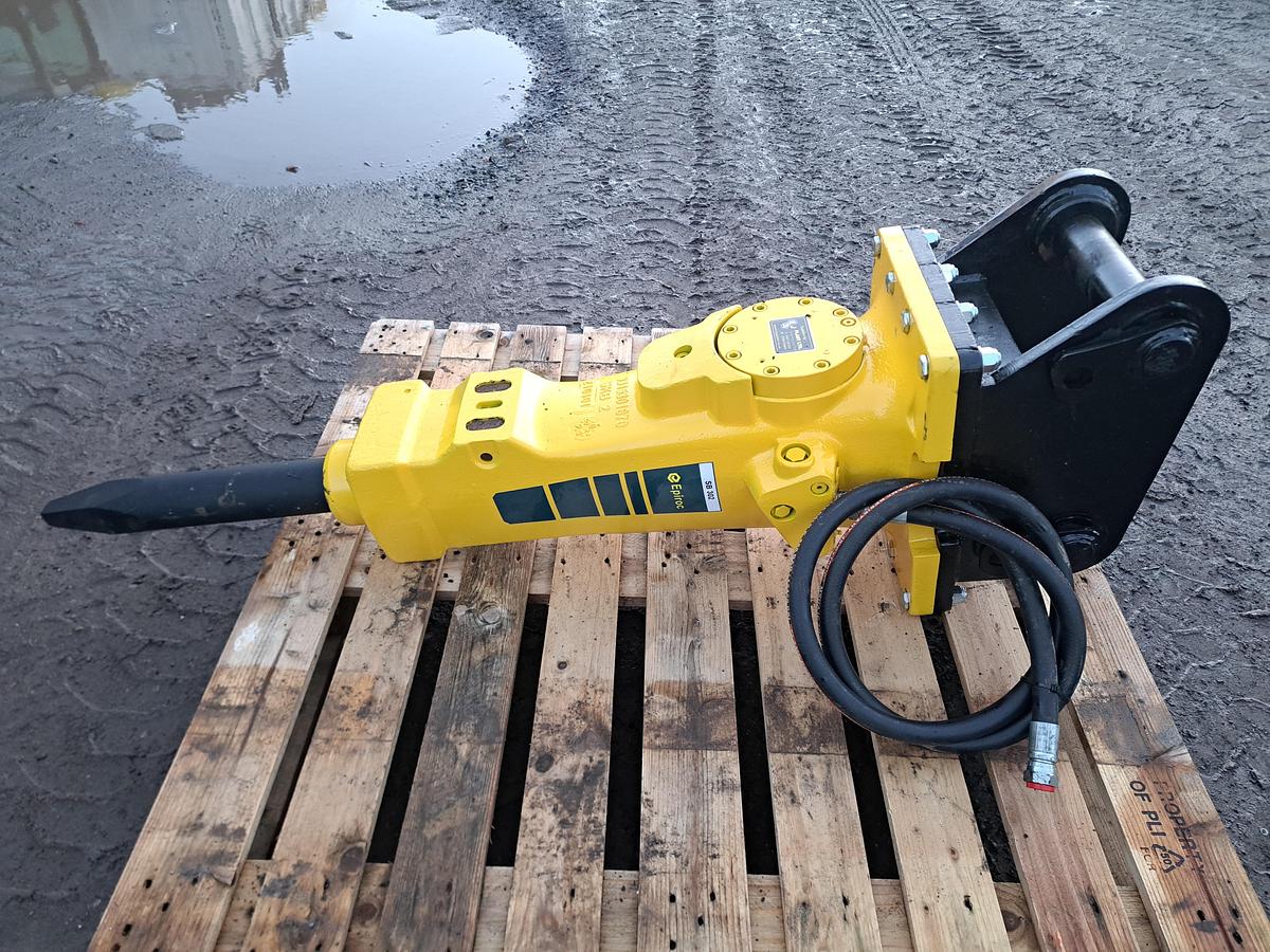 Used Atlas copco Sb302 
