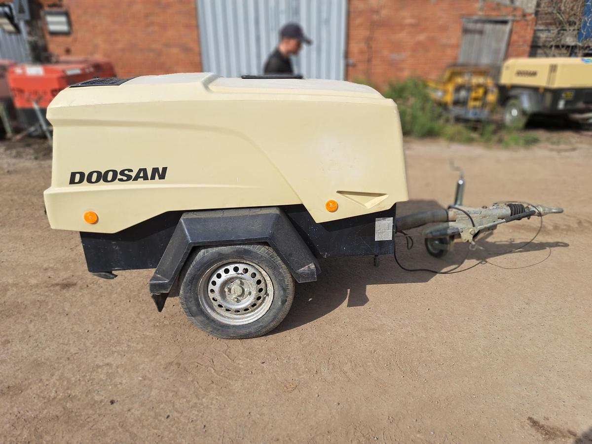 Used Doosan 7/26