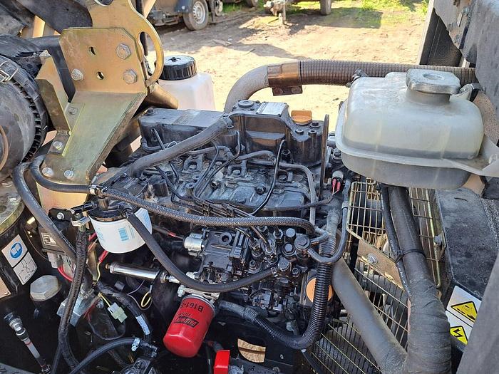 Used DOOSAN INGERSOLL RAND 7/41+ DIESEL PORTABLE AIR COMPRESSOR Low Hours