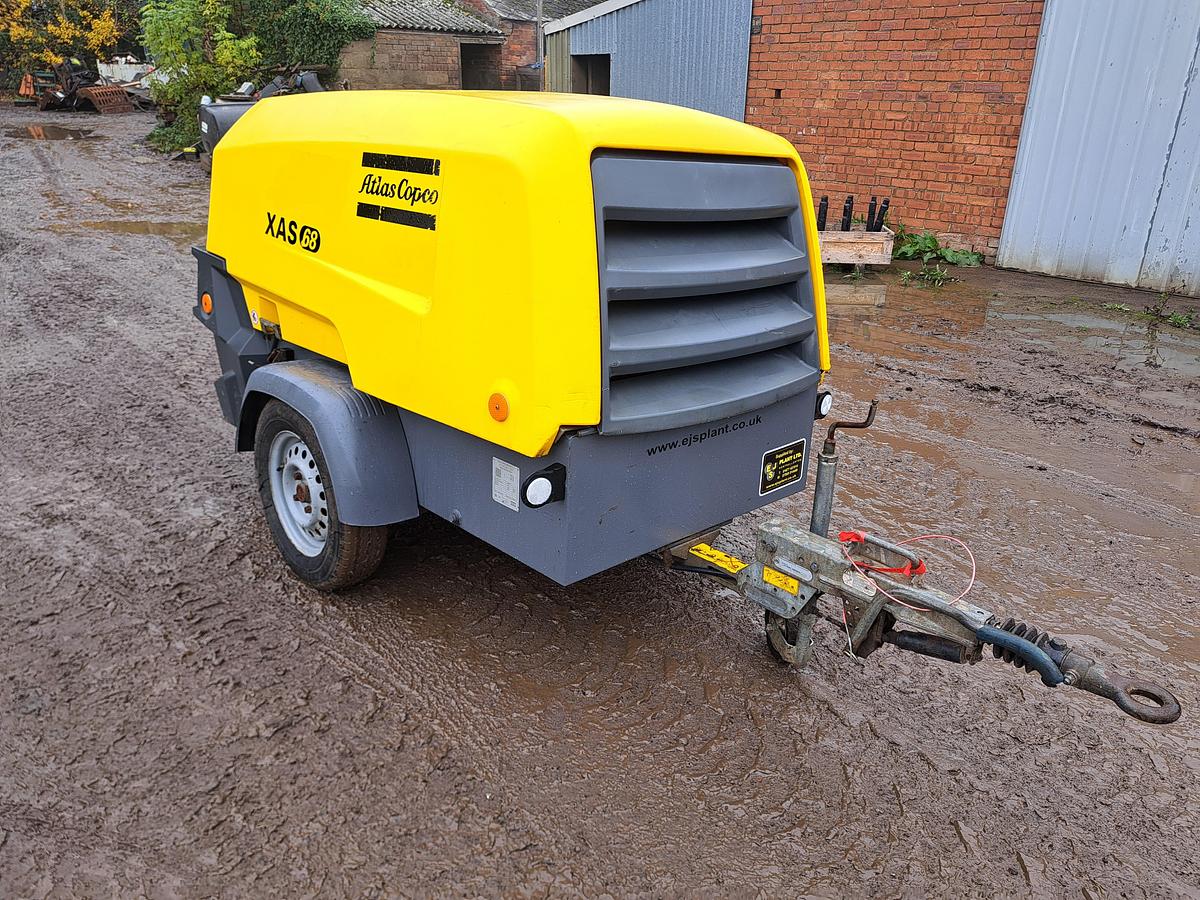 Used Atlas copco xas68