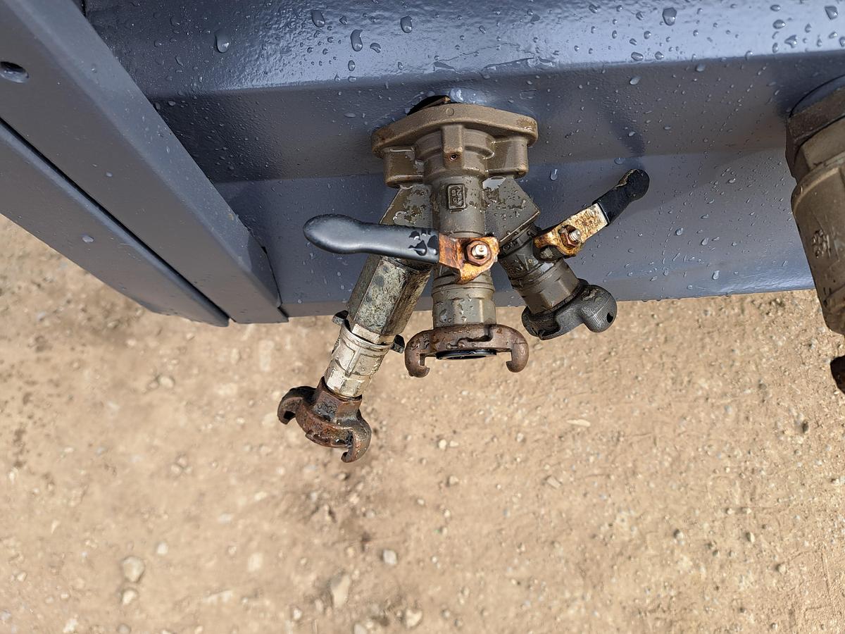 Used Atlas copco xas137