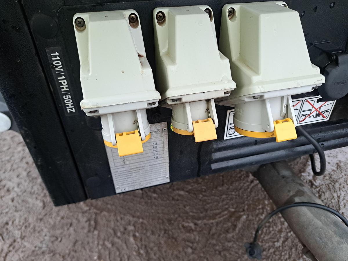 Used Doosan 7/41 compressor generator 