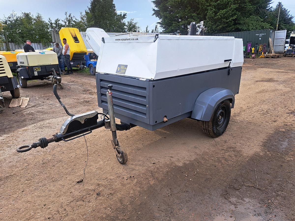 Used Atlas copco xas137